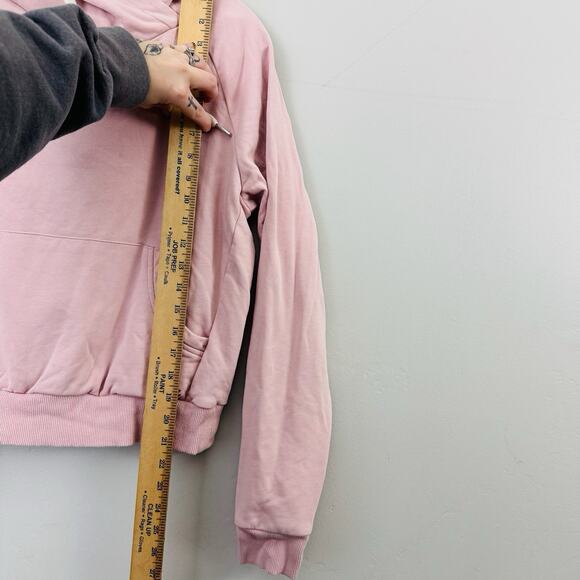 Ampersand Avenue Pink Cropped Pullover Hoodie Women’s Size M - Picture 3 of 7